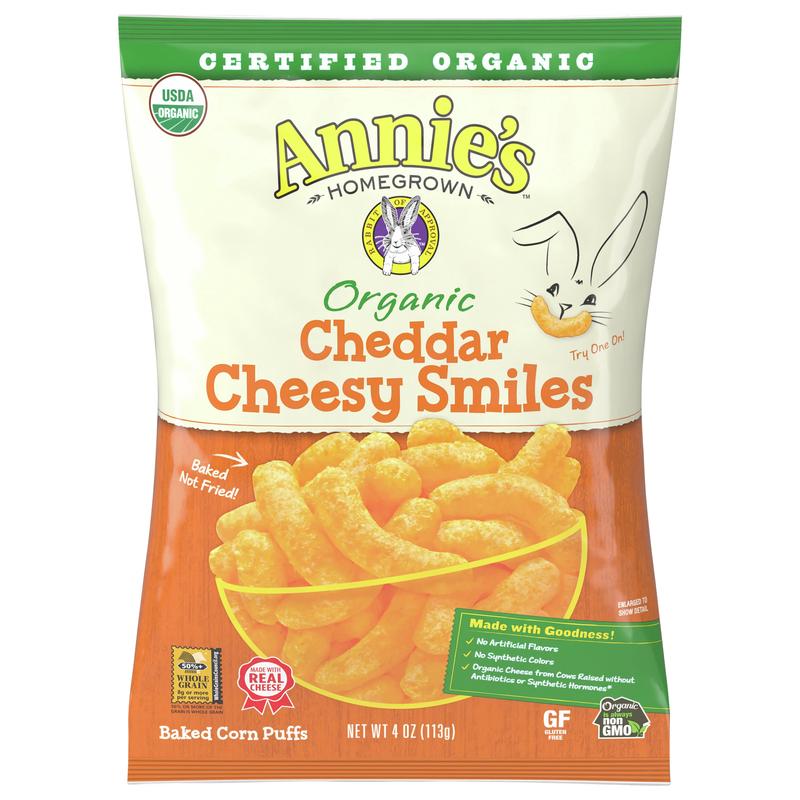Annie's Organic Cheddar Cheesy Smiles, Baked Corn Puffs, Gluten Free, 4 oz