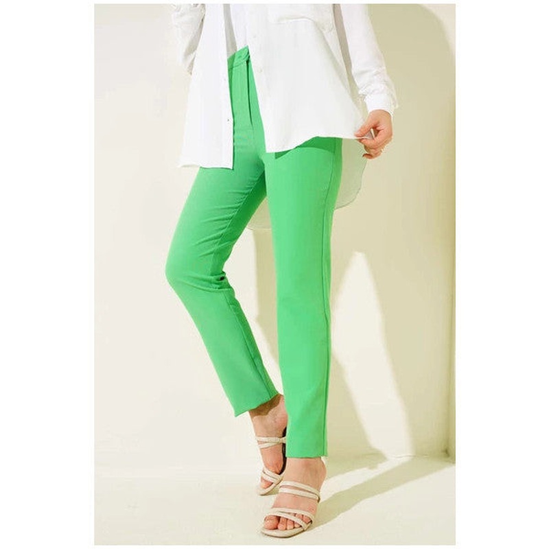 Skinny Leg Buttoned Trousers Green