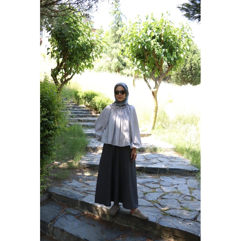 25030 Women's Crinkle Collar Gathered Flounce Blouse Gray