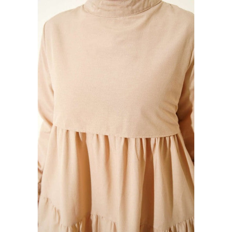 Layered Model Beige Dress