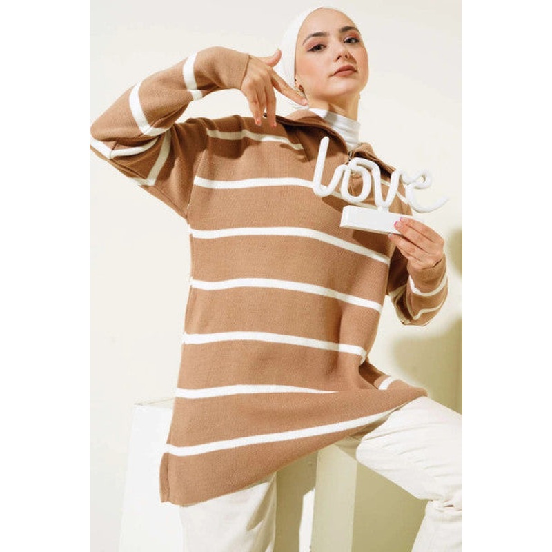 Collar Zippered Striped Knitwear Tunic Latte