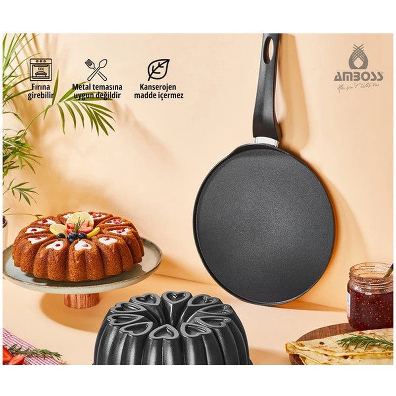 Sweet 2 Piece Crepe Pan & Cake Mold
