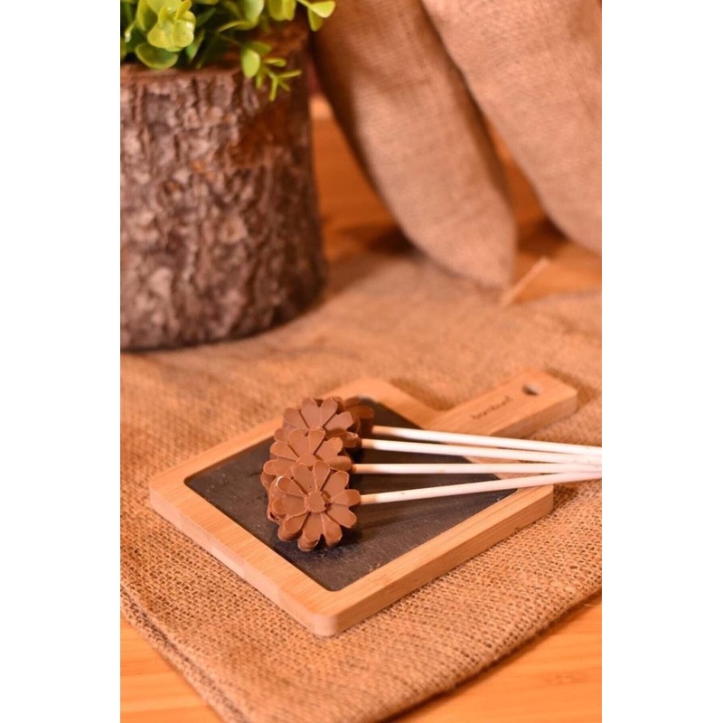 Lina - Stone Serving Plate With Bamboo Base