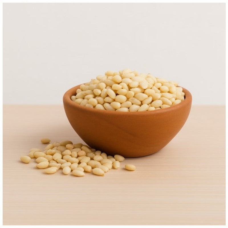 Rice-Coated Hazelnut Kernels 200G