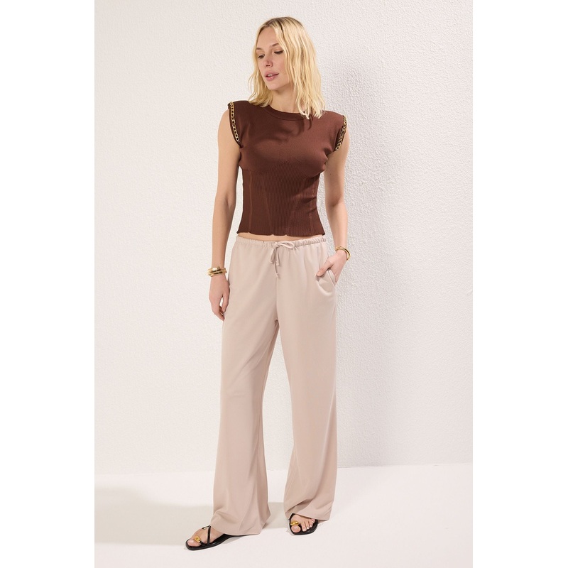 Women's Beige Plain Normal Waist Pants