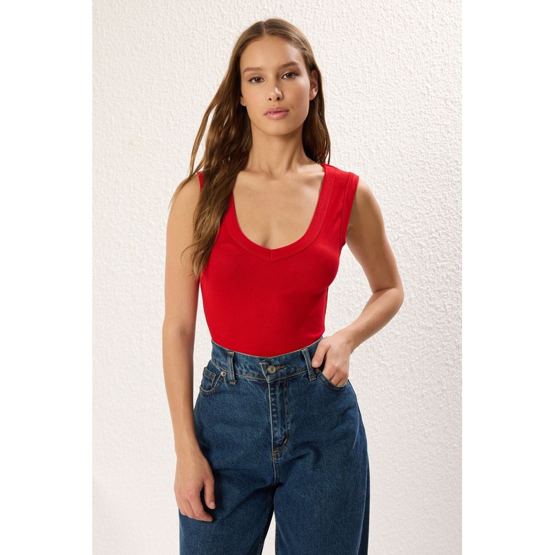 Women's Plain Undershirt