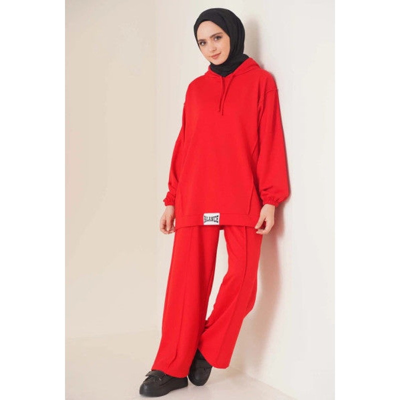 Balance Red Hooded Double Set with Lettering Crest