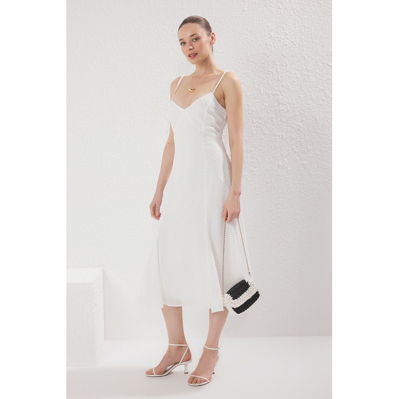 Women's Ecru Straight Midi Hanging Day And Night Regular Dress