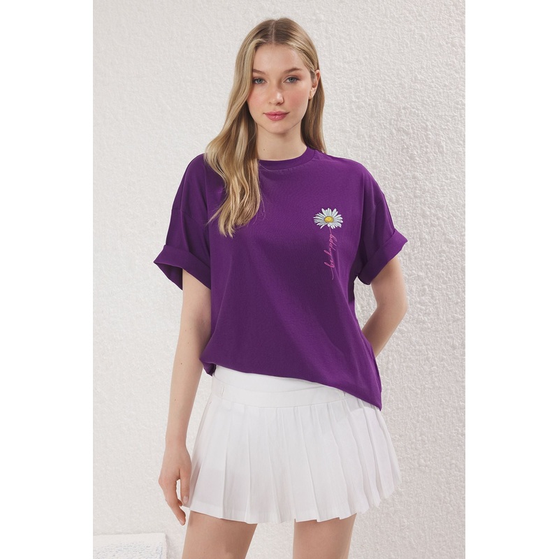 Women's Printed Short Oversized T-Shirt