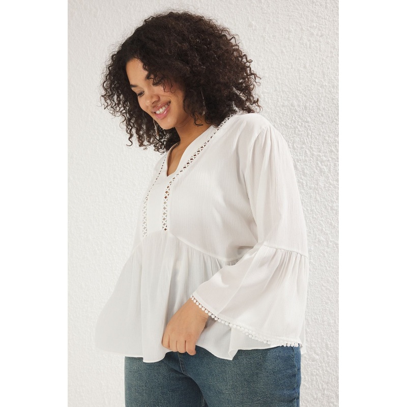Curve Women's Plain Long Relaxed Fit Plus Size Blouse