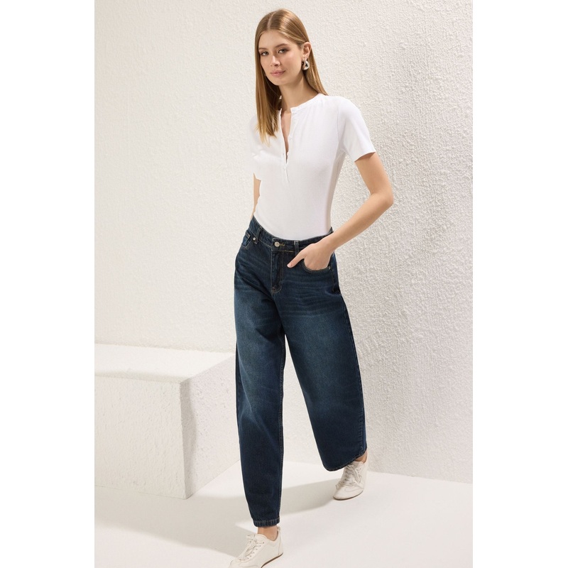 Women's Straight Short Slim Blouse