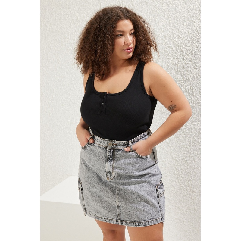 Curve Women's Plain Plus Size Undershirt