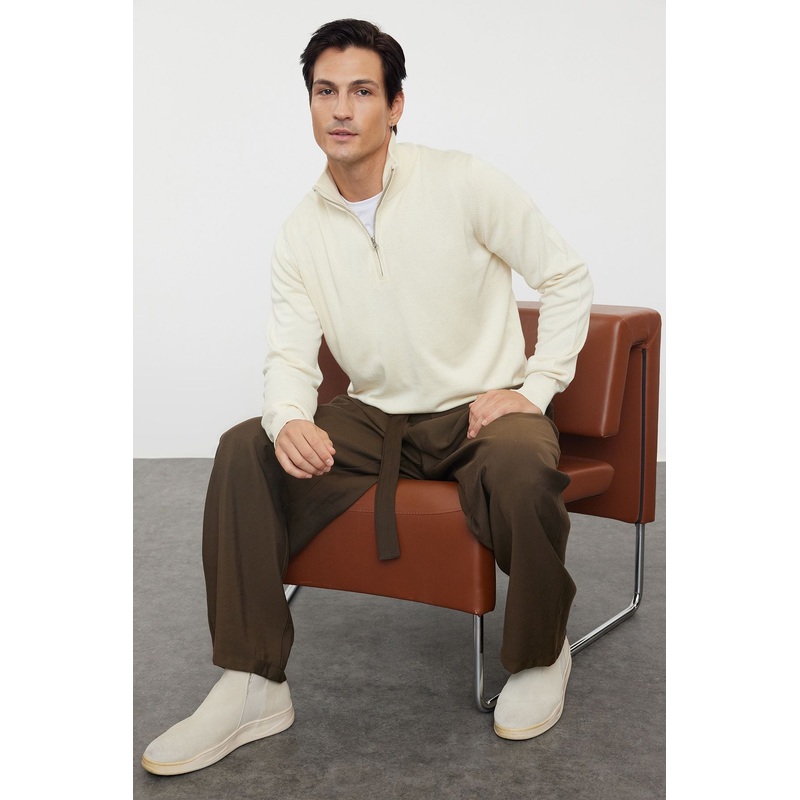 Man Men's Flat Long Regular Jumper