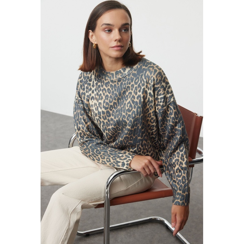 Women's Animals Long Regular Jumper