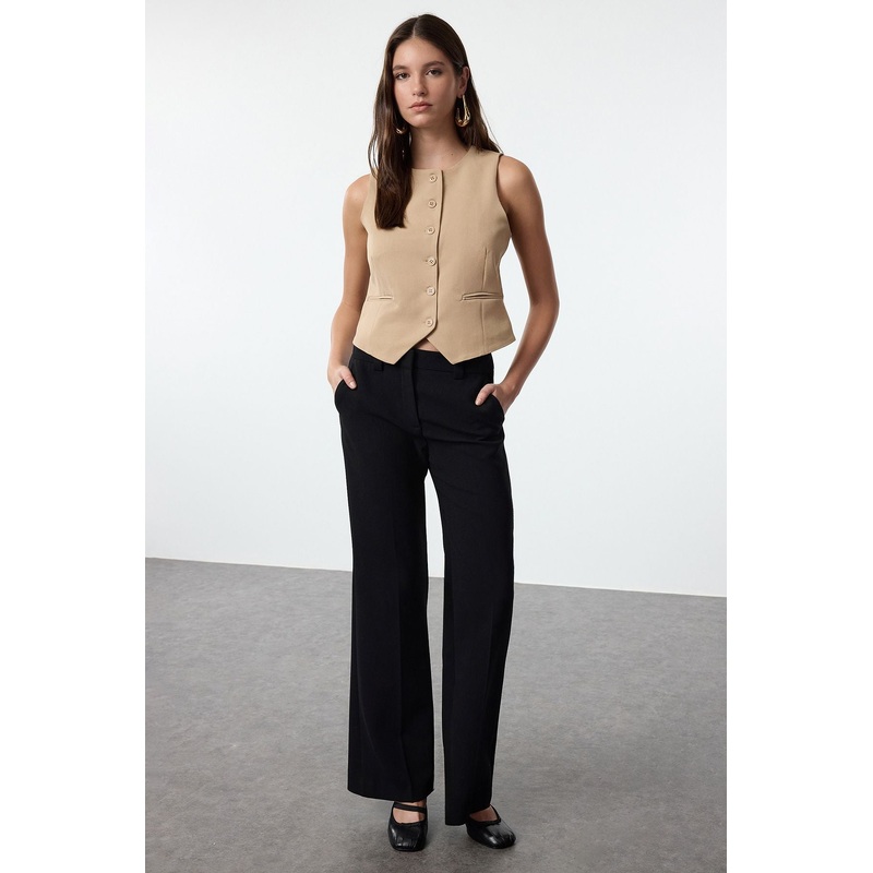 Women's Beige Straight Fitted Waistcoat