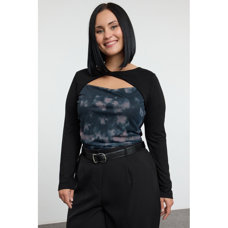 Curve Women's Batik Long Fitted Plus Size Blouse