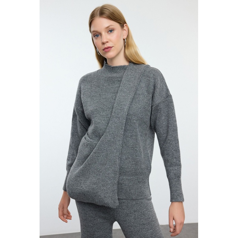 Women's Grey Straight Long Casual/daily Oversized Under-Upper Team