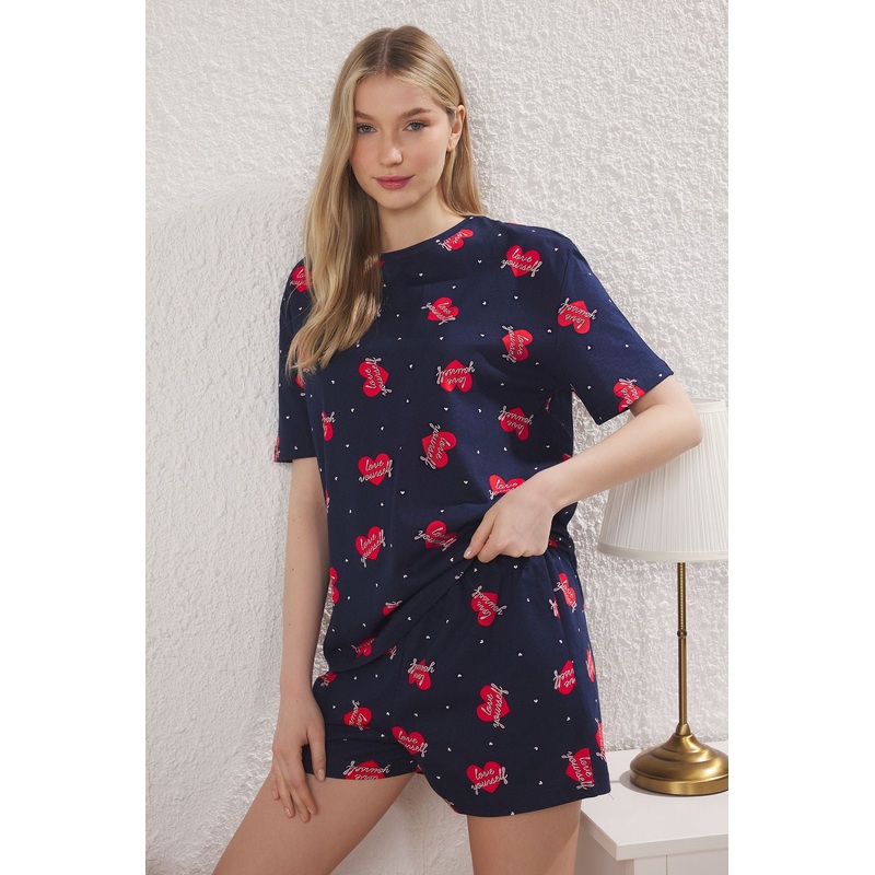 Women's Navy Blue Heart Short Lounge/home Regular Pajama Set