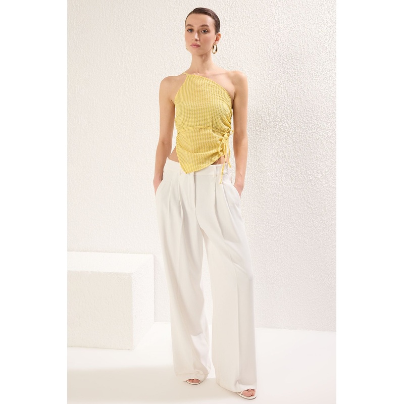 Women's Striped Sleeveless Fitted Blouse