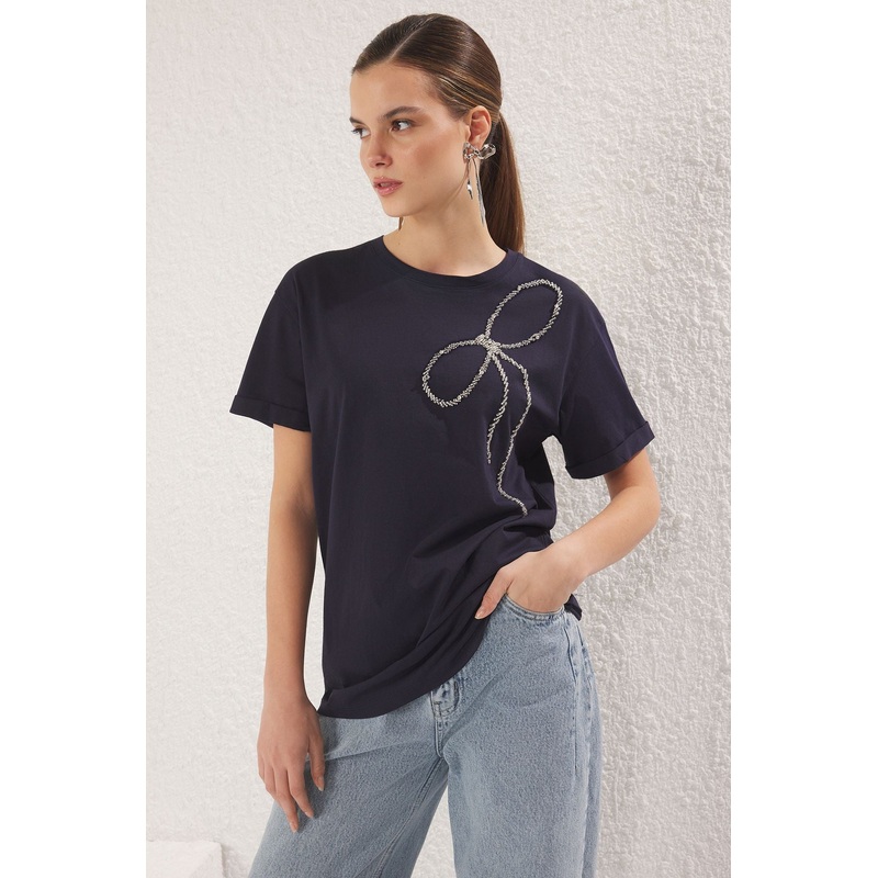 Women's Navy Blue Plain Short Regular Blouse