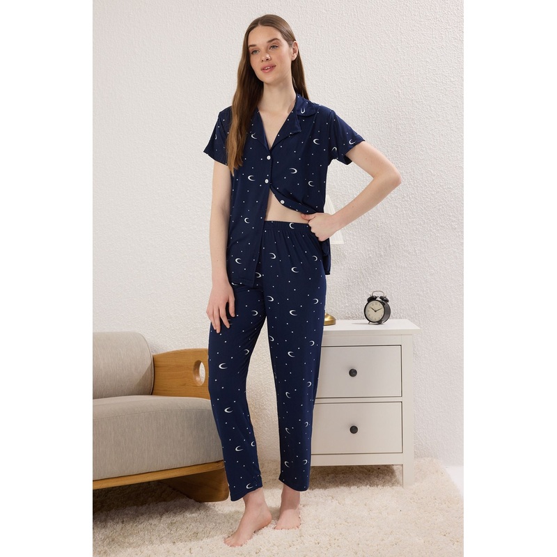Women's Navy Blue Galaxy Short Lounge/home Regular Pajama Set