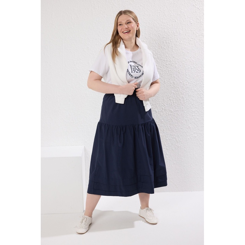 Curve Women's Navy Blue Plain Midi A-Line Regular Plus Size Skirt