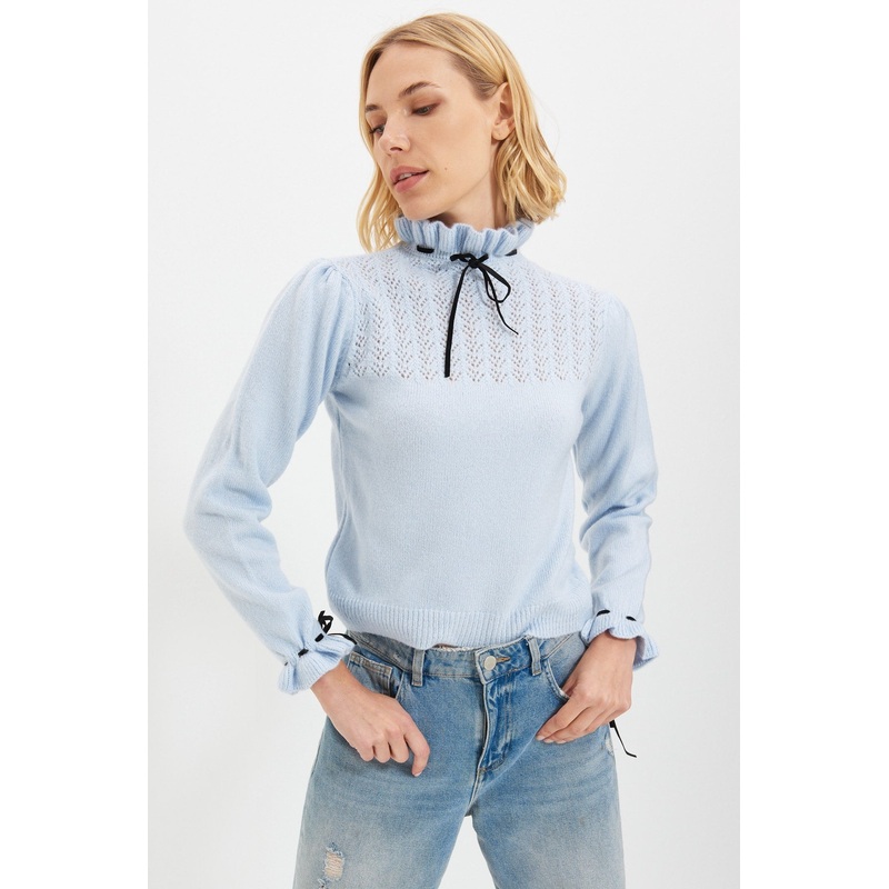 Soft Textured Openwork/Perforated Knitwear Sweater TWOAW21KZ2355