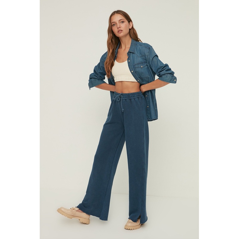 Wash Wide Leg Thin Knitted Sweatpants TWOAW22EA0426