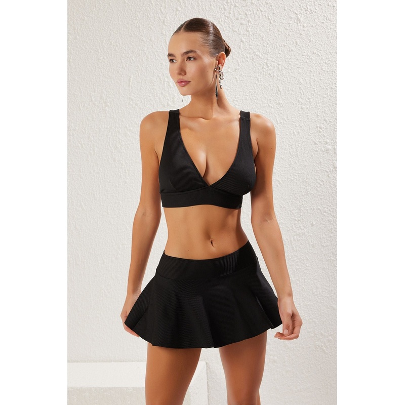 Women's Black Plain Bikini Bottom