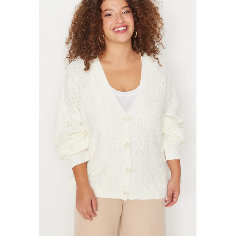 Curve Hair Knitting Detailed V Neck Buttoned Knitwear Cardigan Tbbaw23Av00085