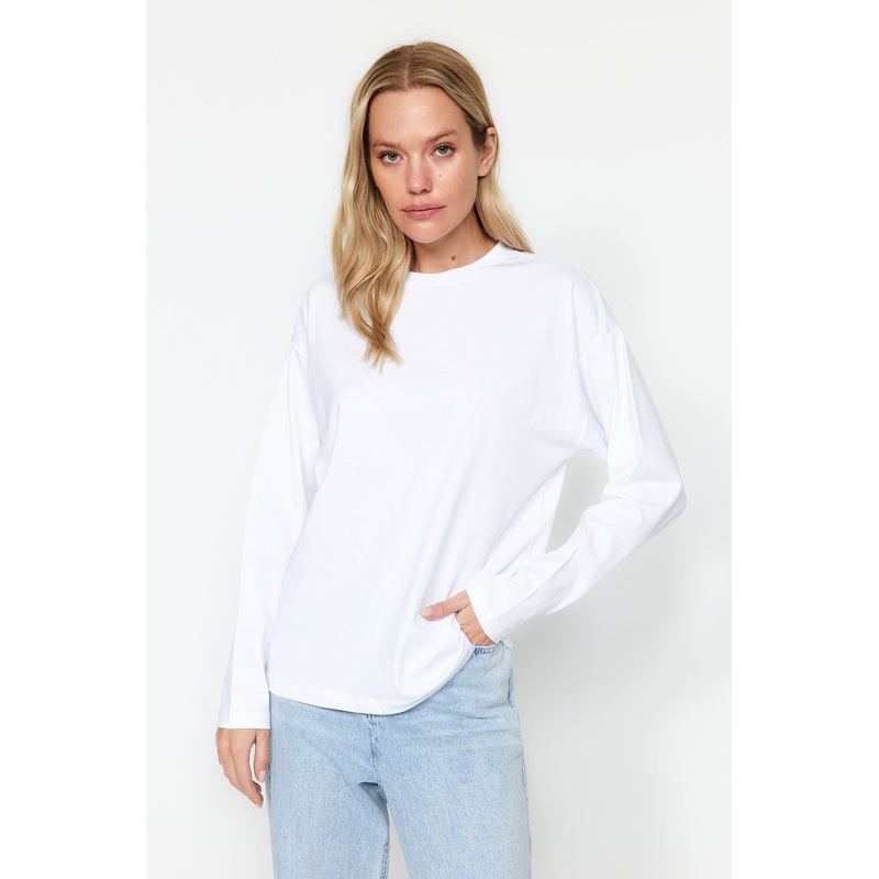 Women's white Straight Long Sleeve Regular T-Shirts