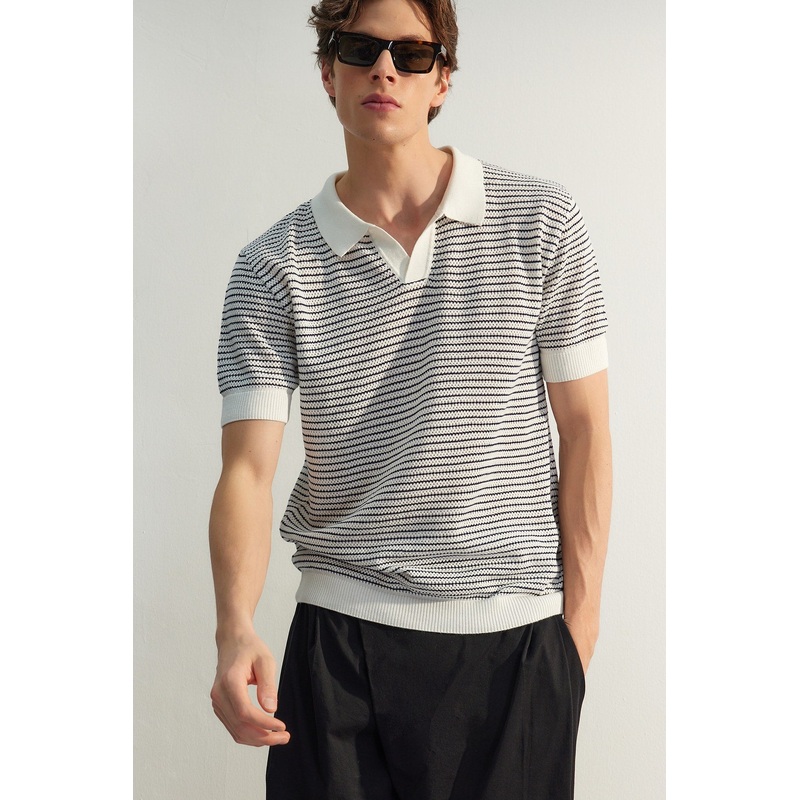 Man Men's Dark Blue Striped Short Sleeve Relaxed Fit Polo T-Shirt