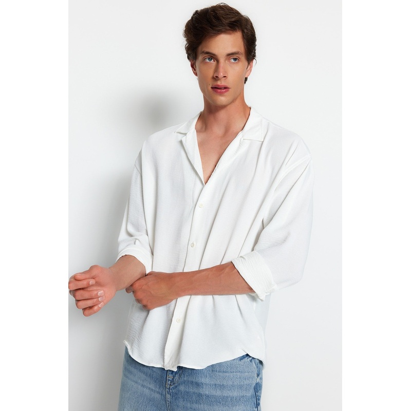Man Men's Plain Long Sleeve Oversize Shirt