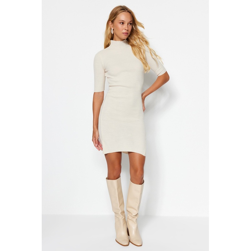 Women's Beige Plain Mini Short Sleeve Casual Fitted Dress