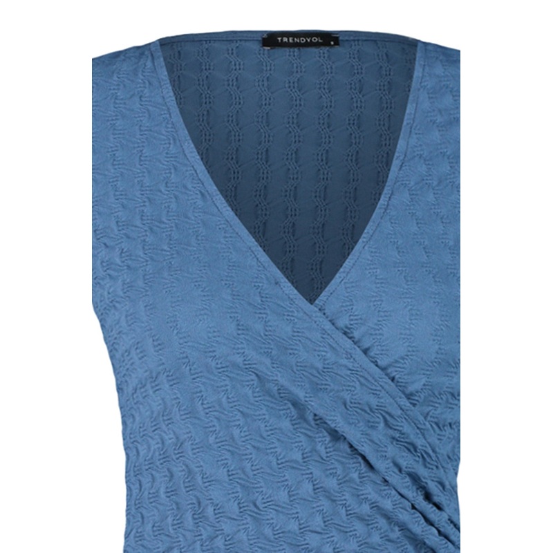 Women's Blue Plain Long Sleeve Regular Fit Blouse