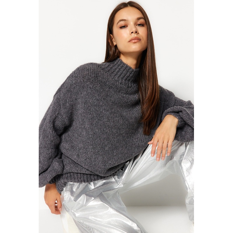 Women's Gray Plain Long sleeve Regular fit Sweater