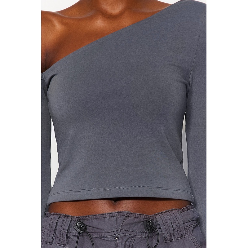 Women's Gray Plain Long sleeve Slim fit Blouse