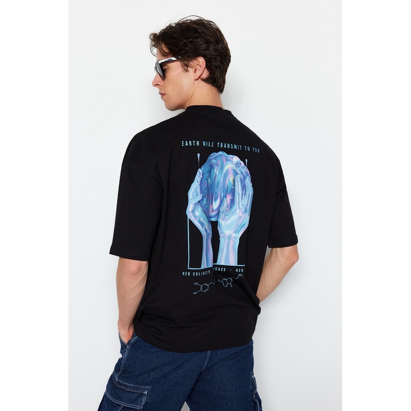 Man Men's Graphic Short Sleeve Oversize T-Shirt