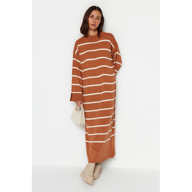 Modest Women's Brown Striped Maxi Long sleeve Casual Relaxed fit Dress