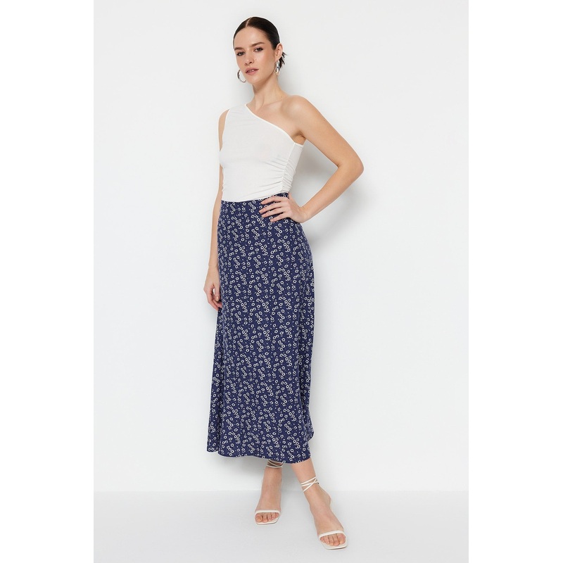 Women's Floral Midi A-Line Regular Fit Skirt