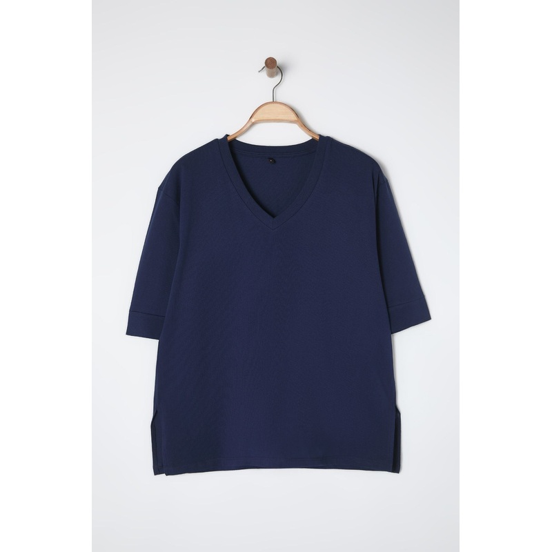 Women's Navy Blue Plain Three-Quarter Sleeve Oversize T-Shirt