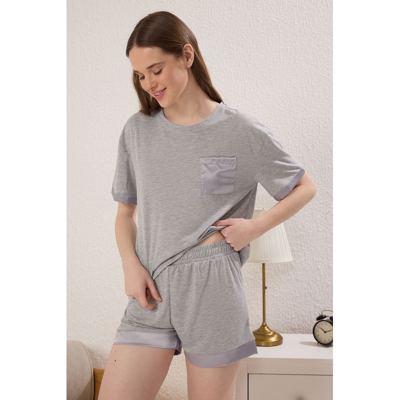 Women's Grey Straight Short Lounge/home Regular Pajama Set