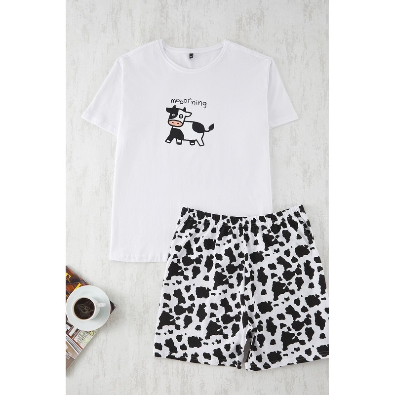 Curve Women's Ecru Animals Short Regular Plus Size Pajama Set