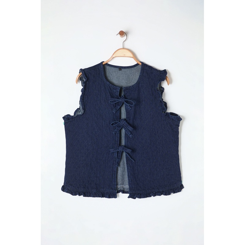 Curve Women's Navy Blue Plain Sleeveless Regular Plus Size Vest