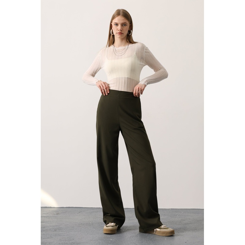 Women's Flat Wide Leg Normal Waist Trousers