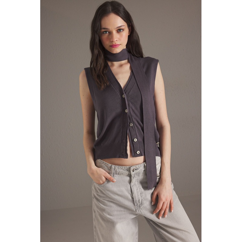 Women's Grey Straight Regular Waistcoat