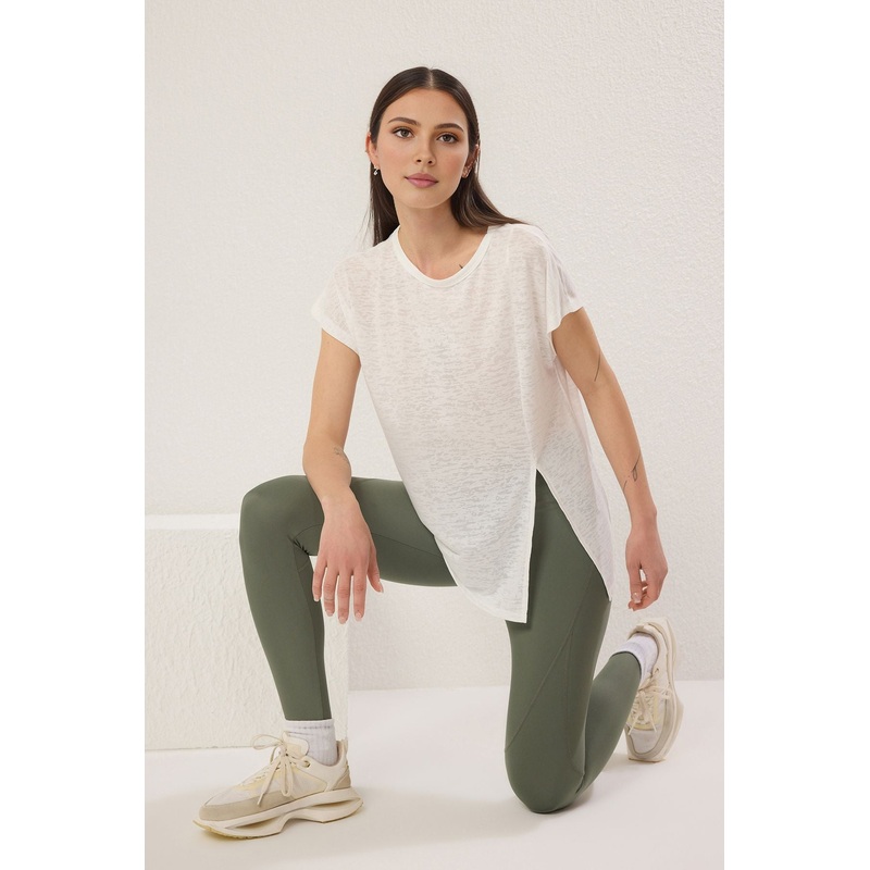 Women's Straight Short Oversized T-Shirt