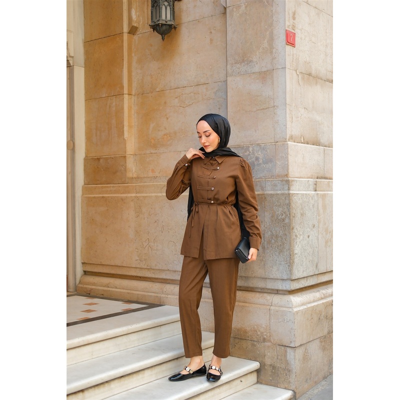 Button Detailed Suit Brown