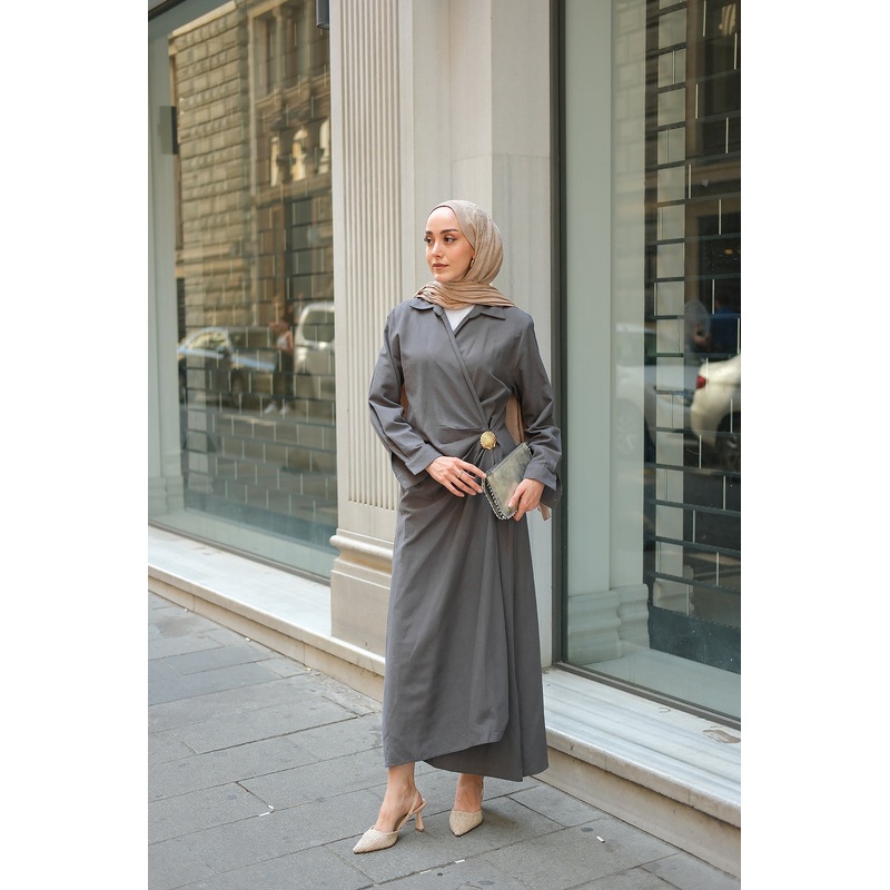 Seashell Brooch Detailed Dress Smoke Grey