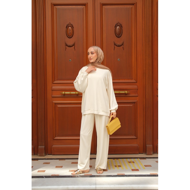 Crew Neck Two-Piece Set - Ecru